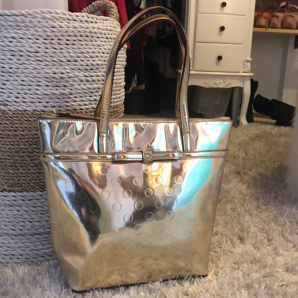 !!SOLD!! on Mercari Kate Spade